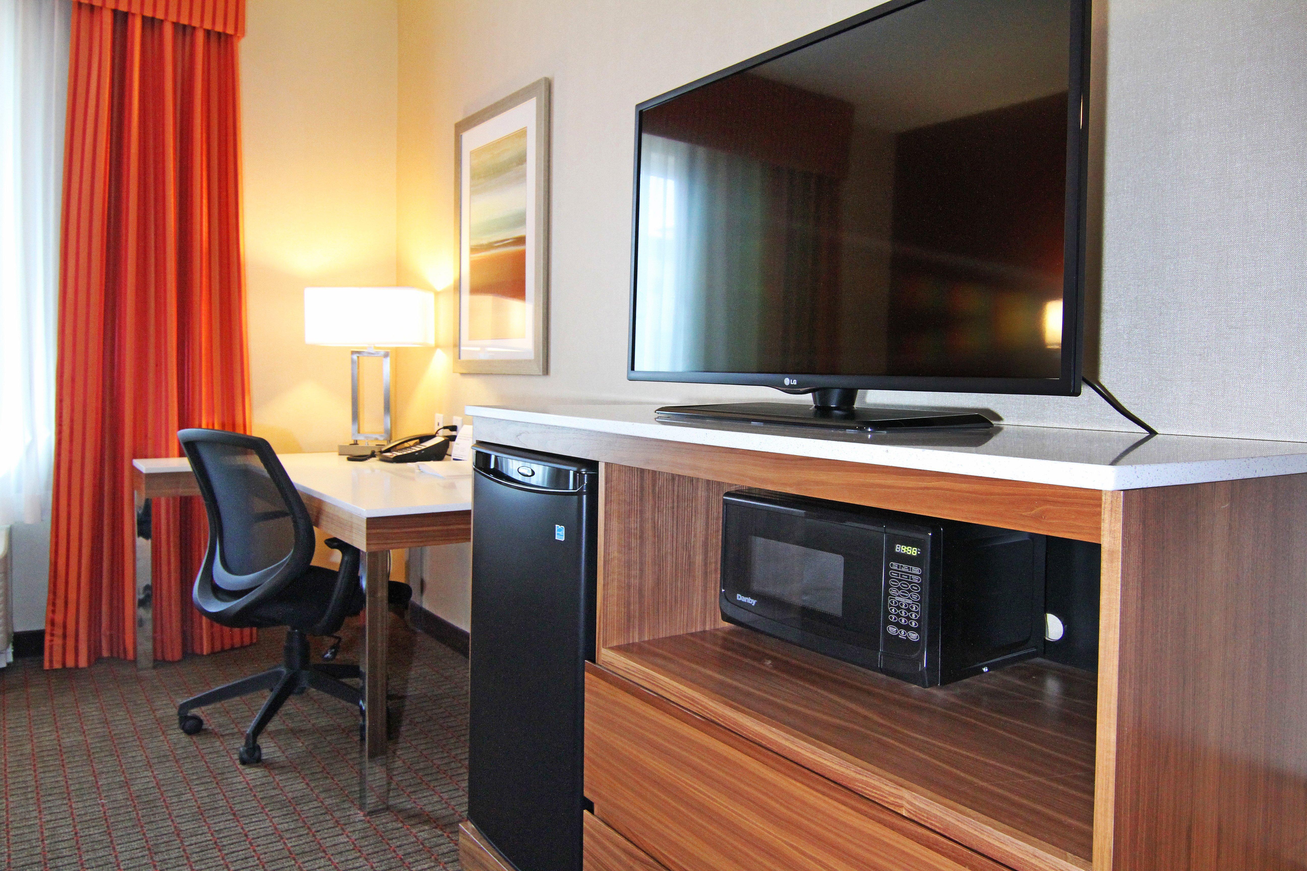 Holiday Inn Express And Suites Calgary University By Ihg Dış mekan fotoğraf