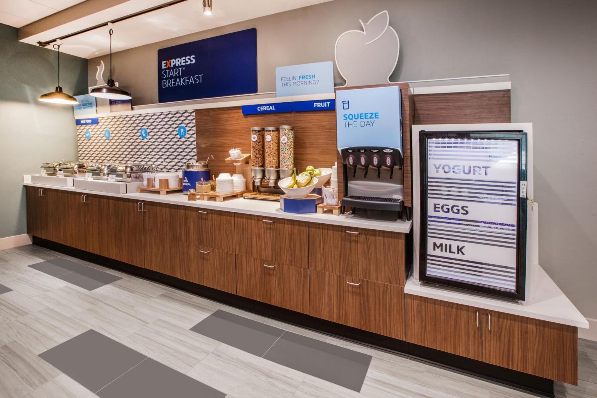 Holiday Inn Express And Suites Calgary University By Ihg Dış mekan fotoğraf